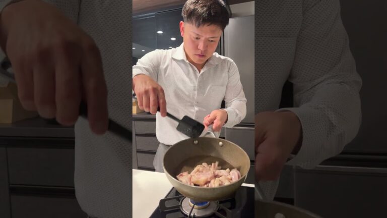 【クリームパスタメンタル必見】鶏ももクリームパスタ #料理 #マッチョ #パスタ #元カレ #cooking #クッキング