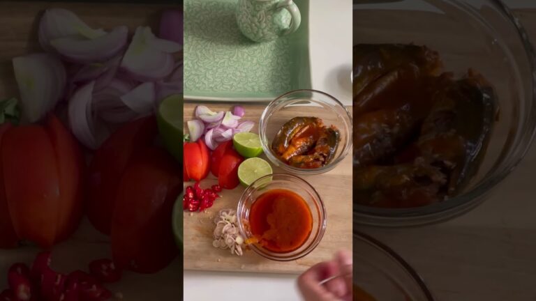 【超簡単！火を使わずサッとできるタイのサラダ】ยำปลากระป๋อง（ヤムプラーガポン）・イワシトマト缶のサラダ・Spicy sardine thai salad