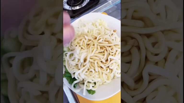 超簡単、電子レンジで焼きうどんコレ本当美味い
