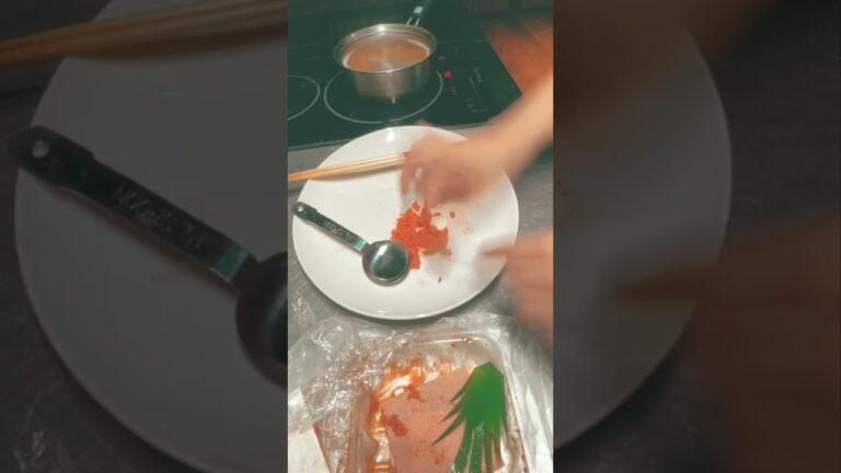 【シンプルに✿1番美味しい】明太バターパスタ🍝#shorts #cooking #cook #料理 #料理動画 #pasta #パスタ #明太子  #ごはん  #レシピ #おうちごはん