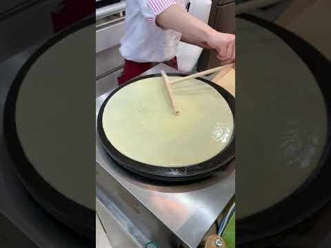 クレープ生地焼き