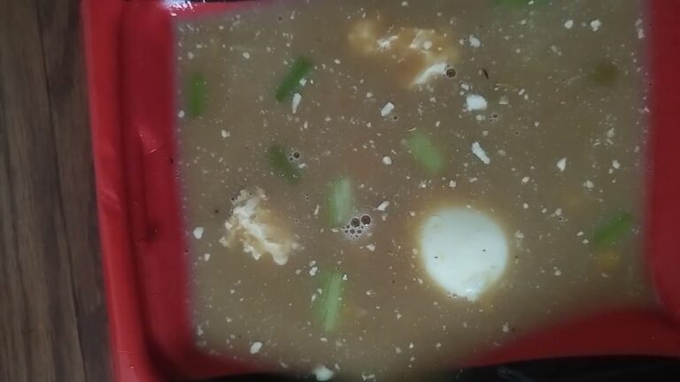 あったか温玉のせスープです。