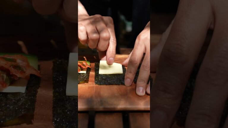 【キャンプ飯 】ぐるぐる韓国海苔巻き #shorts