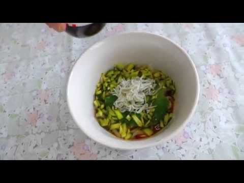 【こんにゃくうどんレシピ】しらすと大葉のポン酢こんにゃくうどん