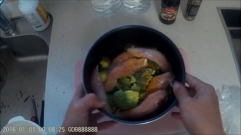 糸こんにゃくアジア風ラーメン