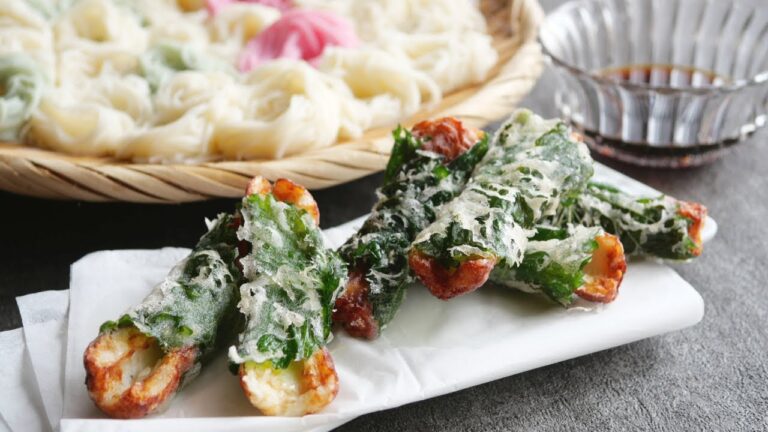 「まるめし」自家製"3倍濃縮万能めんつゆ"とサクサク竹輪の大葉米粉天ぷら | Home made  Men-tsuyu and  Tempura
