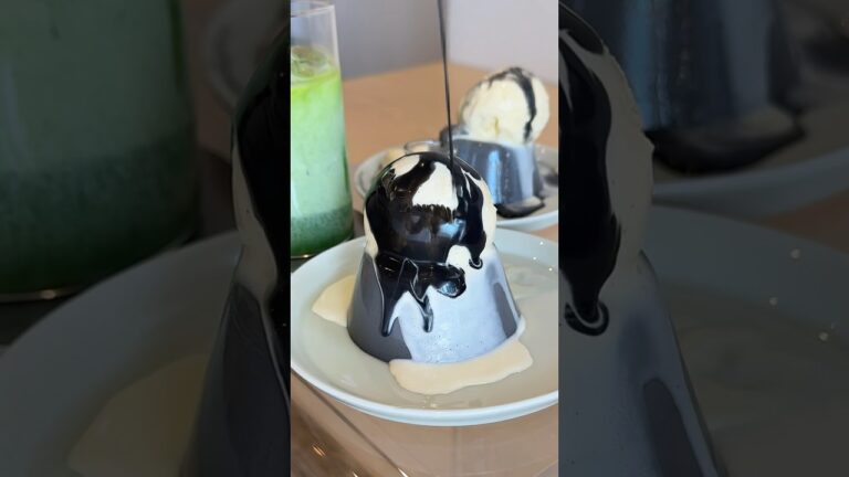 【プルプルすぎる黒ごまプリン🍮】#japanesefood #shorts  #もぐてれグルメ