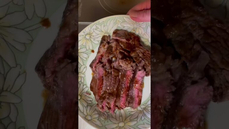 安いお肉を高級黒毛和牛なみに美味しく柔らかくする方法　#shorts  説明欄に詳しいレシピあります。