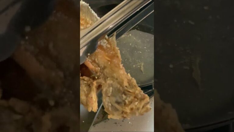 骨までサックサク！カレイ使ってお店で出てくる唐揚げ作ってみた！　＃shorts