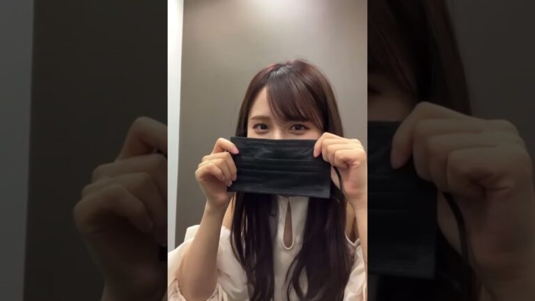 マスクを外すと、、、！？#shorts