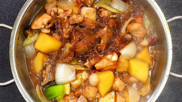 鶏肉を使った辛くない韓国料理！醬油野菜チムタクを作ってみた！