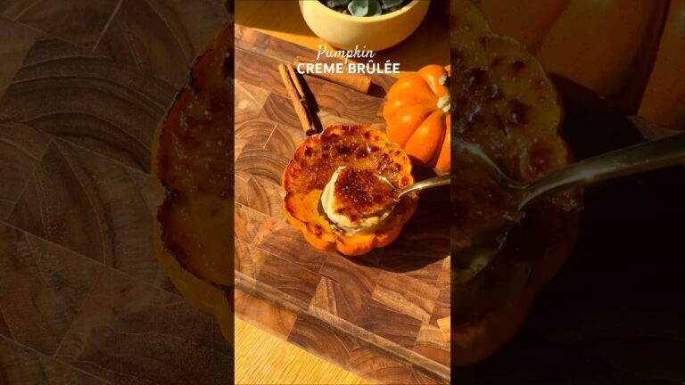 Pumpkin Crème Brûlée 🎃🍂#pumpkincremebrulee #pumpkinrecipes #shorts #falldesserts #fallrecipes