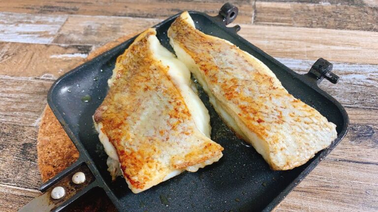 鯛のムニエルを超シンプルに塩コショウとバターだけで焼く［ホットサンドメーカー］