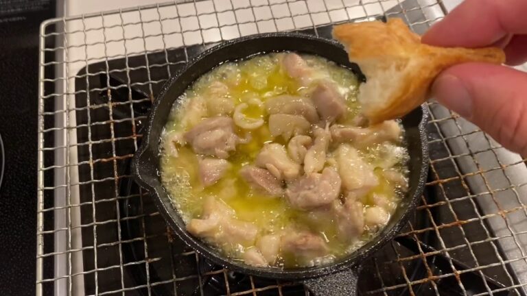 スキレットのシーズニングからのアヒージョ