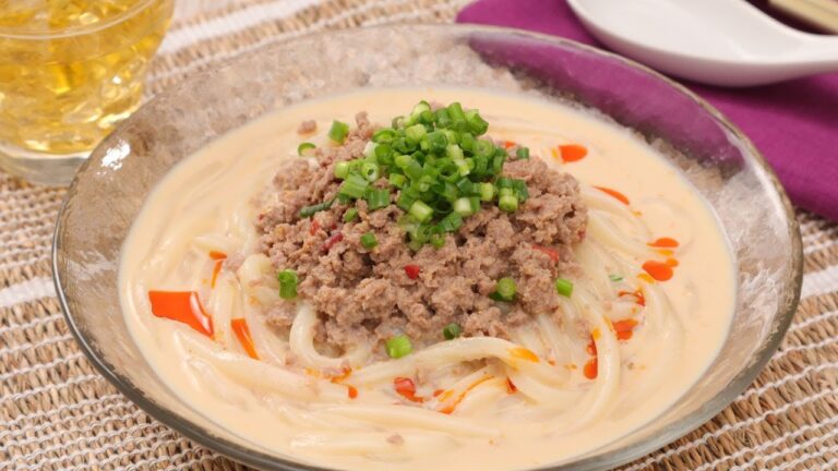 豆乳でクリーミー♪冷やし坦々うどん