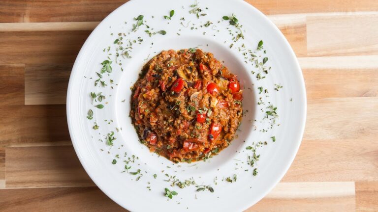 サンマルツァーノを使ったキーマカレーの作り方【スパイスカレー】