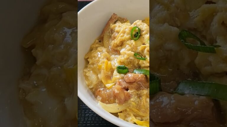 キャンプ飯❔食堂で親子丼頼んだのに缶詰の焼き鳥で作ってるなんて😡