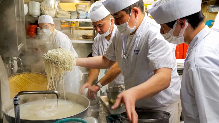 １日で１０００人来店！長蛇の列ができる年に一度の特別営業に密着したら凄かった。。