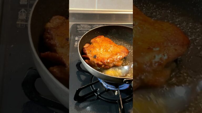 皮パリッパリ！鶏もも肉のソテーをレモンクリームパスタの上にそのまま乗っけた【鶏もも肉のレモンクリームパスタ】