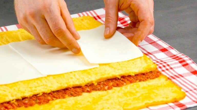 これは2枚組のオムレツだけどこれが何になるのか不思議