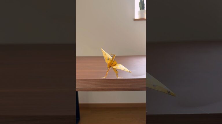 一度見たら忘れられない！1,400万再生されたつる♪Dancing bird🪽 #shorts #折り紙 #papercraft #origami#papercraft #るにの折り紙