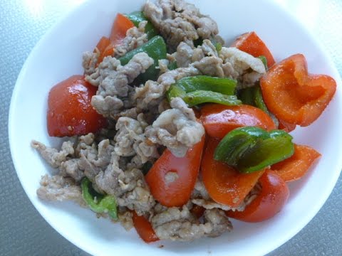 【レシピ】赤パプリカとピーマンと豚肉の炒め物♪