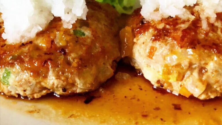 野菜たっぷり豚ミンチの和風ハンバーグ