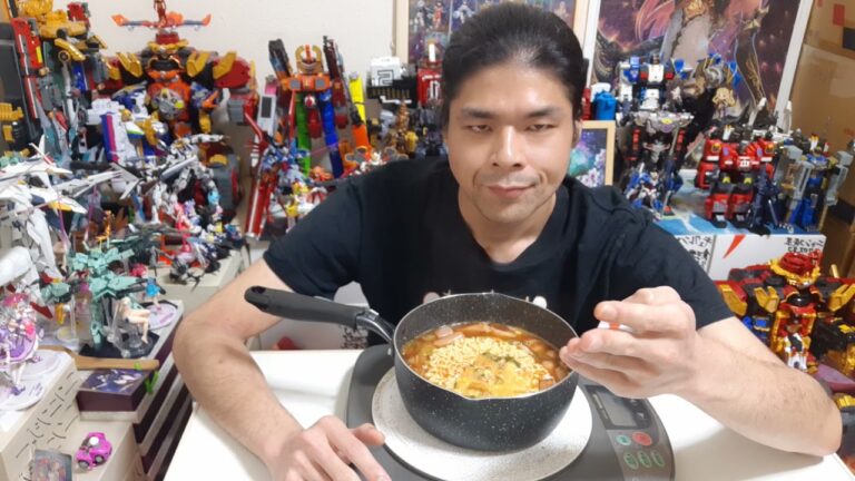 モッパン辛ラーメンプデチゲ韓国ラーメン韓国料理アレンジレシピ簡単プデチゲラーメンMUKBANG