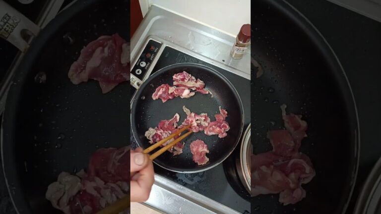 牛肉とモヤシの炒め物