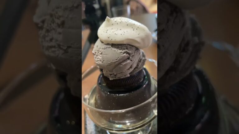 【福岡グルメ】コーヒー、黒胡麻プリン、コネクトコーヒー #福岡グルメ #黒胡麻 #プリン #コーヒー