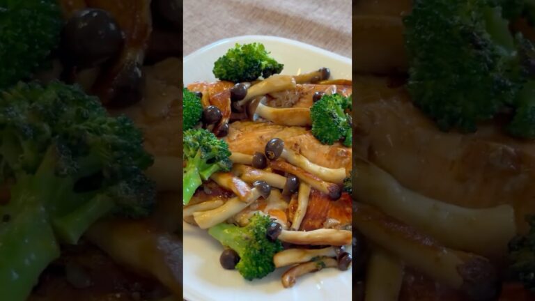 おうちごはん🍚#鮭としめじとブロッコリーのバター醤油炒め#料理動画#料理#food#cooking#asmr#レシピ#recipies