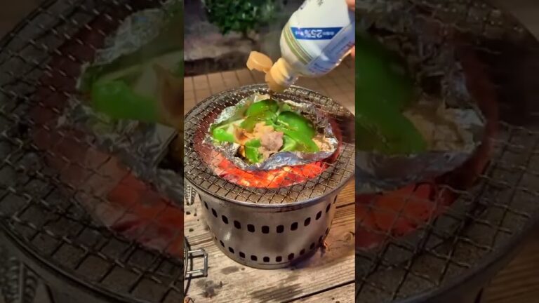 【お酒のおつまみ】簡単！お手軽！ピーマンと鶏肉と卵とチーズのホイル焼きの作り方！【#shorts】