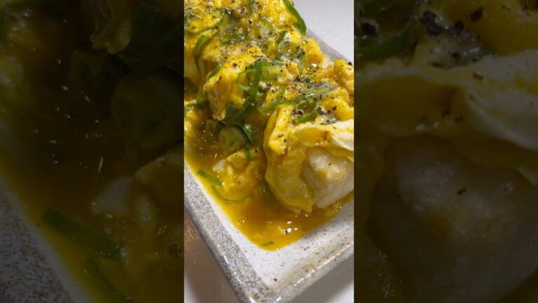 レンジで時短ダイエット！揚げ焼きヘルシー豆腐にトロトロ出汁卵掛けてみた#shorts#簡単レシピ#簡単料理#豆腐#ヘルシー
