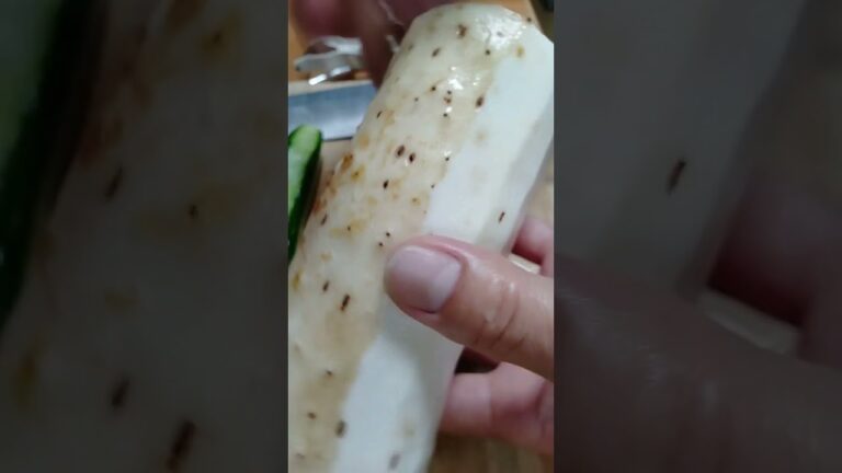 これはシンプルだけど、とっても旨い『長芋とキュウリの塩こんぶ和え』①　2023年8月1日