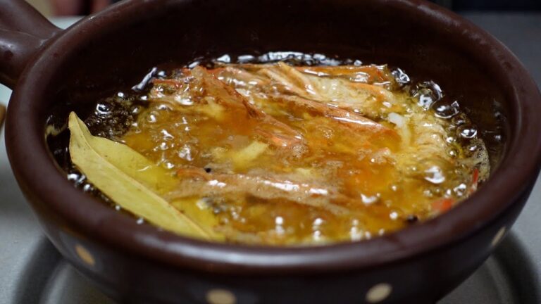 飲むアヒージョとやりすぎパエリア