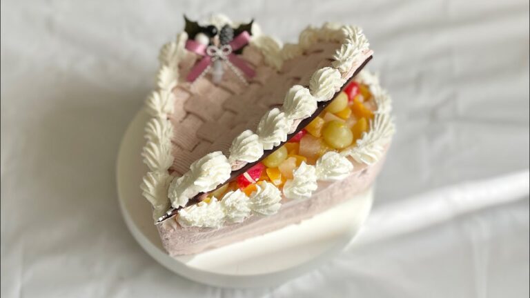 夢が詰まった🦄💭ラブリーハートケーキ💝