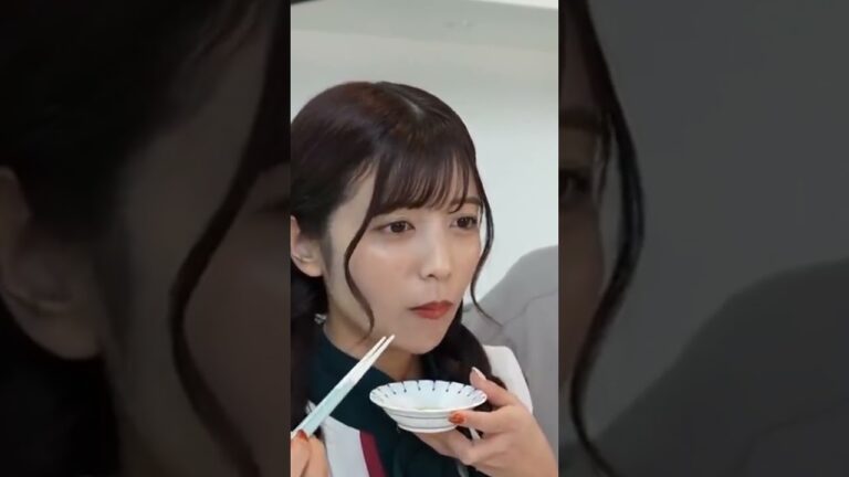 【ヴァンゆん】ゆんちゃん飯テロシリーズ～伊勢海老のお刺身編～ #shorts