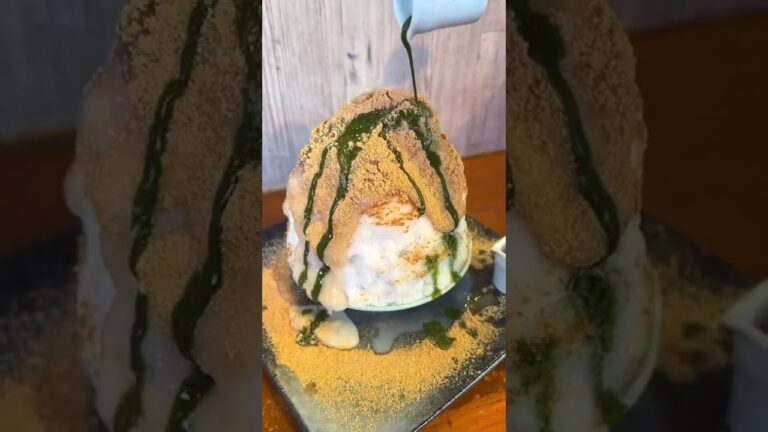 もちもちすぎる信玄餅かき氷！こぼれるほど自家製きな粉がたっぷりかかってる🍧 #銀座グルメ