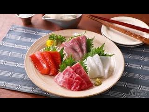 お刺身の盛り付け方【スーパーで買ってきたお刺身盛り合わせパックをおうちのお皿に盛り付け直す映えテクニック】