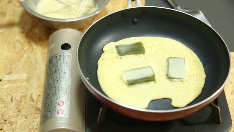 羊羹をホットケーキミックスと一緒に焼いたら意外と合う件