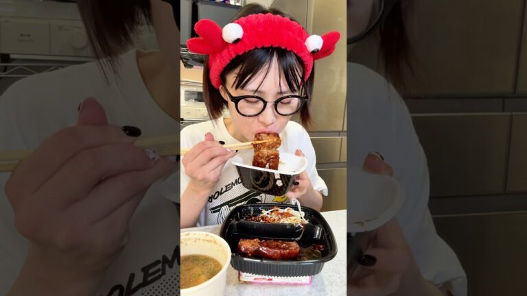 【脂だらけ】吉野家の新メニュー豚角煮はおいしいのか？？　#shorts