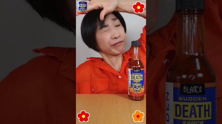 🔥デスソース食べてみた🔥 #リクエスト多いから😅 #サドンデス #辛しょっぱスッパ😱 #shorts