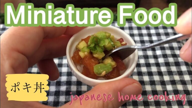 食べられるミニチュア🍽マグロサーモンたっぷりポキ丼🍚🐟🐟😋