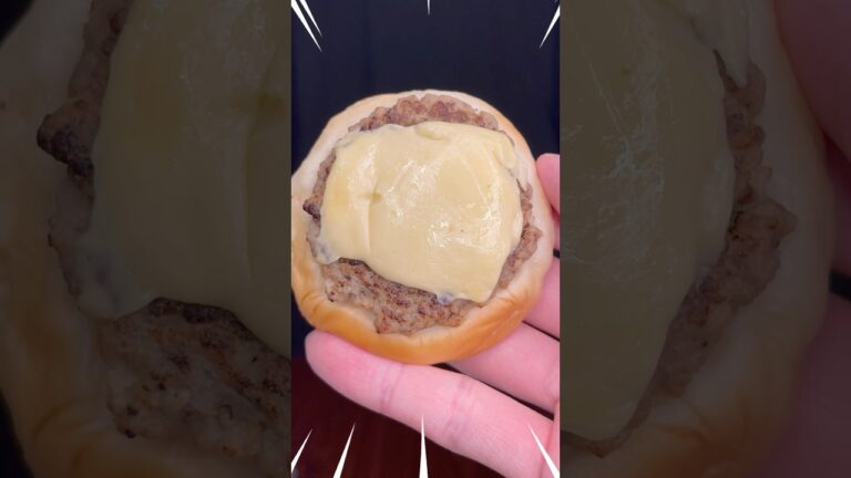セブンプレミアム！チーズハンバーグパンが新発売されてたので食べてみました #グルメ #コンビニ #スイーツ