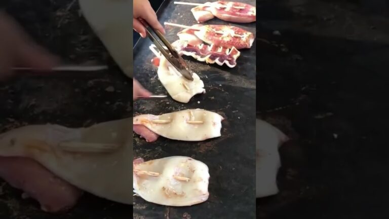 japanese grilled squid ikayaki  イカ焼き #shorts