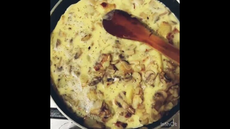Flipping the Frittata/ Potato & Mushrooms Frittata/ How to Flip the Frittata