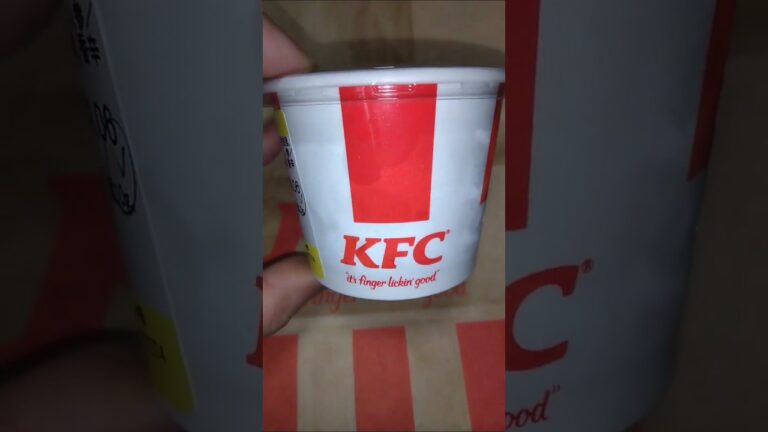 今日の夕ごはん　ケンタッキーフライドチキン#ケンタッキー#ポテト#コールスローサラダ