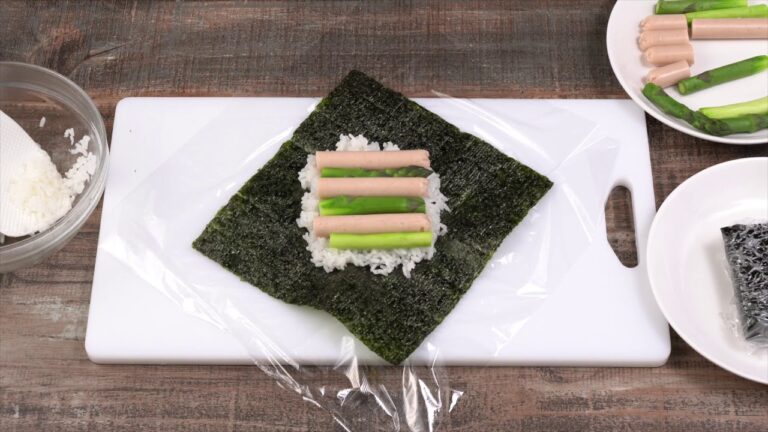 「おにぎりサンド」の作り方