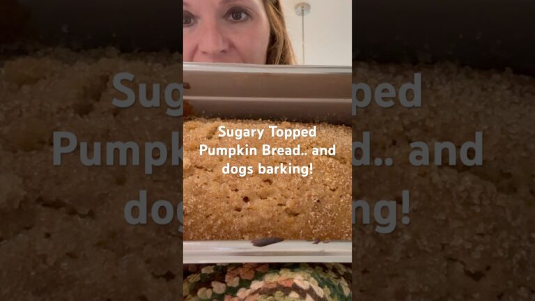 Sugary Topped Pumpkin Bread