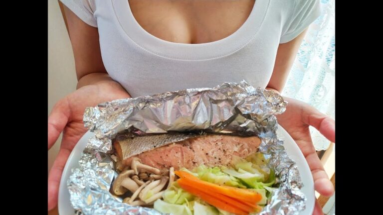 【くまクッキングチャレンジ】【簡単絶品おかず】旨味たっぷり鮭のホイル焼き